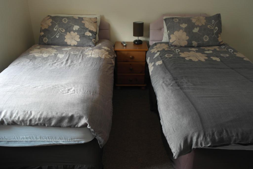 Hikers And Bikers Bed and Breakfast Hadfield Rum bild